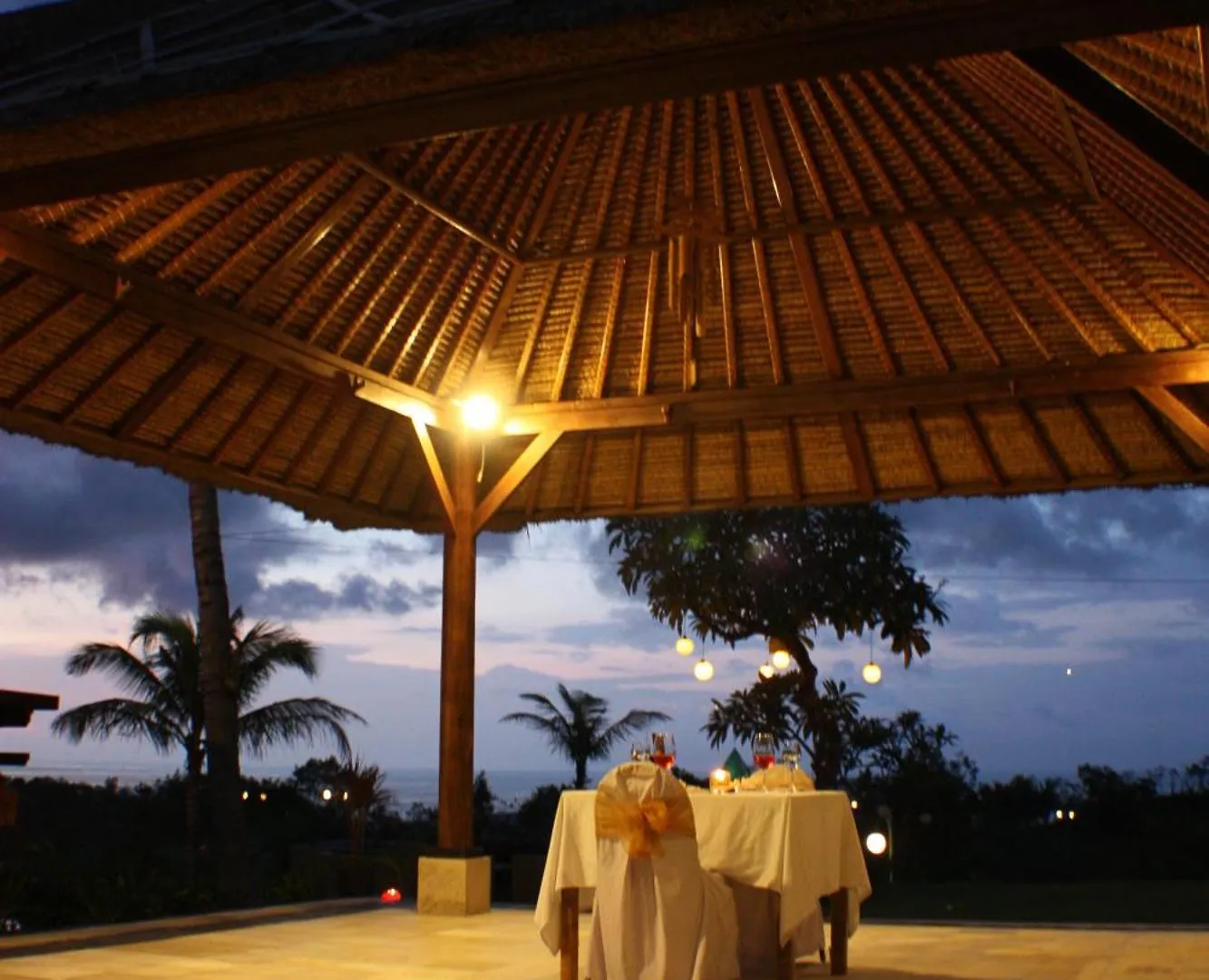 New Kuta Hotel By Lorin Uluwatu